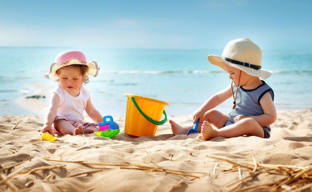 پارک­ های ساحلی و شهر بازی ­ها، هیجان ­انگیزترین تفریحات قشم برای کودکان